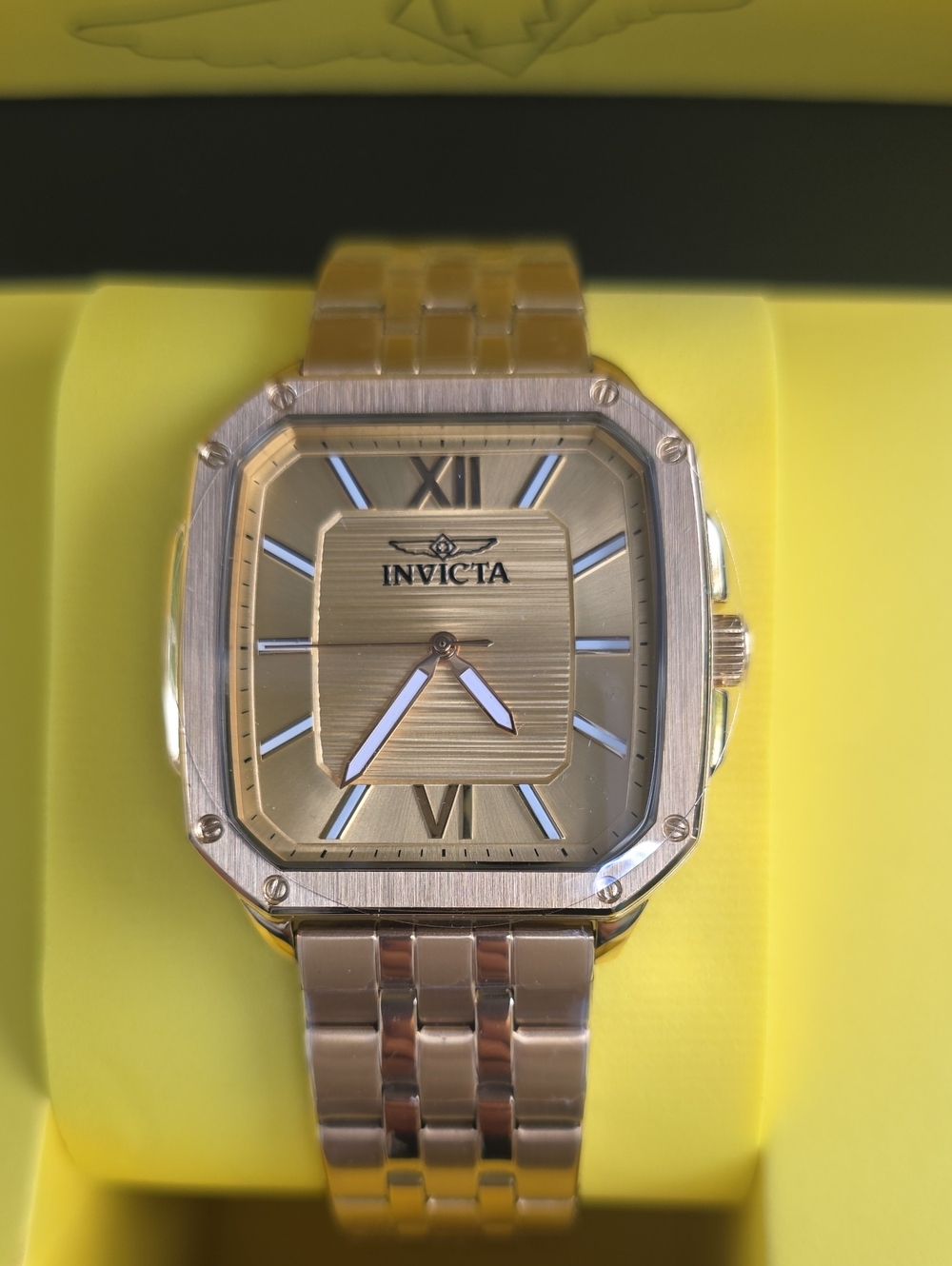 672. Invicta Cuadro Dexia Men's Watch - 39mm. Gold (50358)